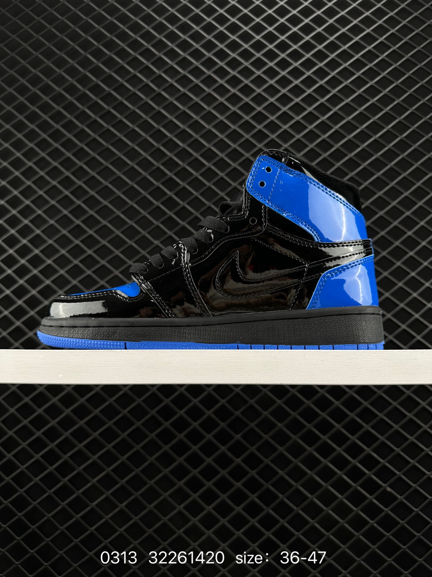 Air Jordan 1 Mid AJ1